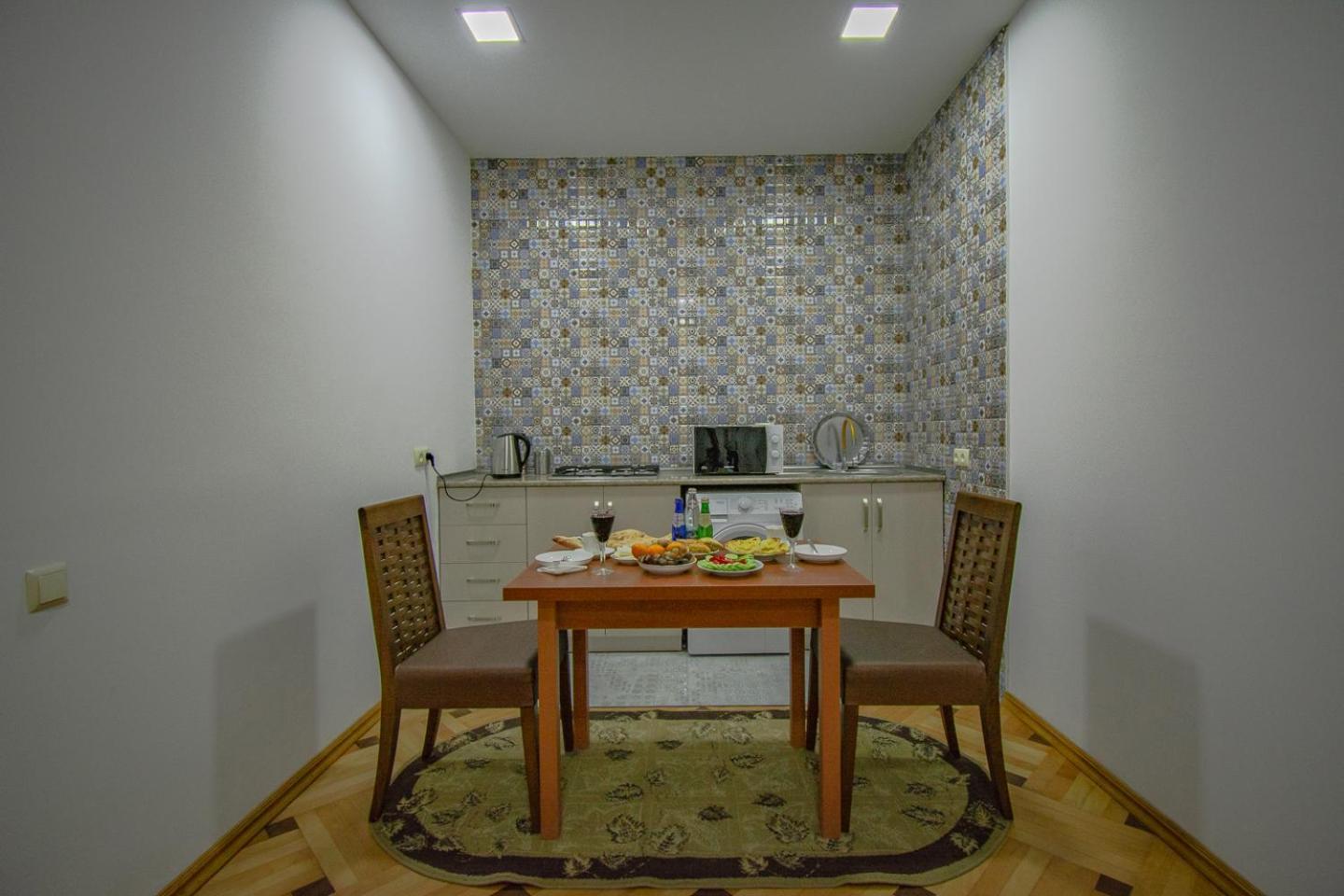 Nana'S Guesthouse Batumi Exterior foto